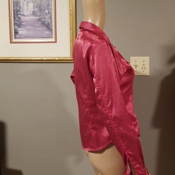 CALVIN KLEIN BUTTON DOWN BLOUSE - Picture 4 of 8